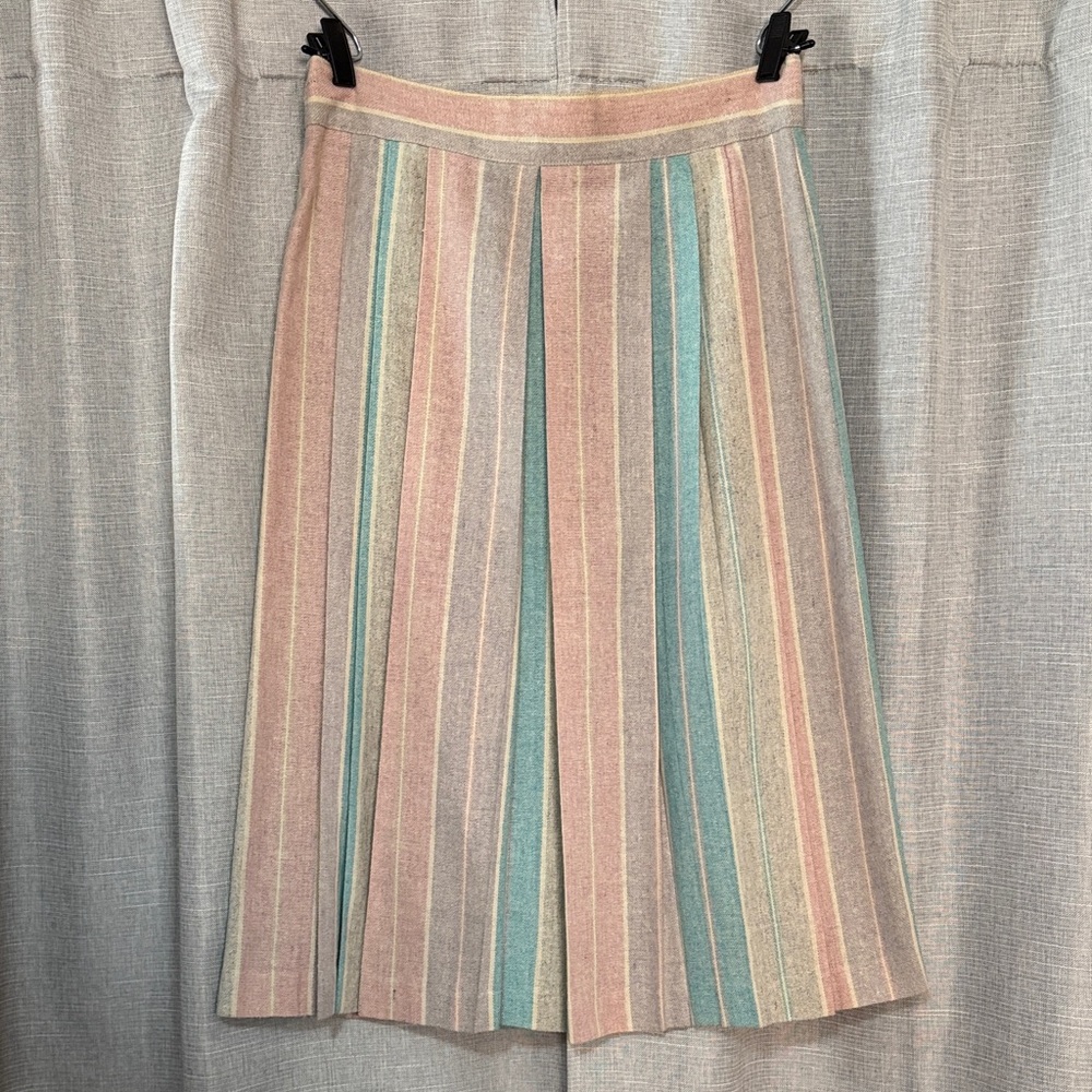 Vintage Wool blend Skirt-Pastel Striped-Pleated Detail-Button/Zipper Back-EUC - Picture 2 of 13